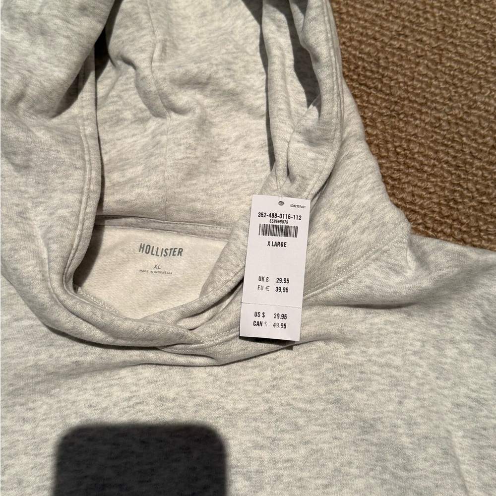 🩶Hollister Light Gray Hoodie🩶 *BRAND NEW* - Picture 4 of 4